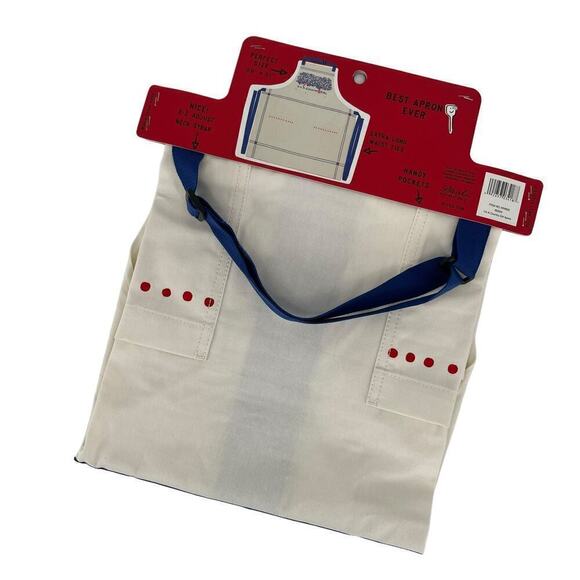 Blue Q Oven Mitt Most Likely to Microwave Colorful Triangle Print - Picture 5 of 7